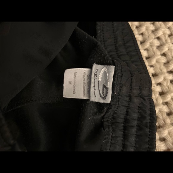 Champion shorts - Picture 4 of 4